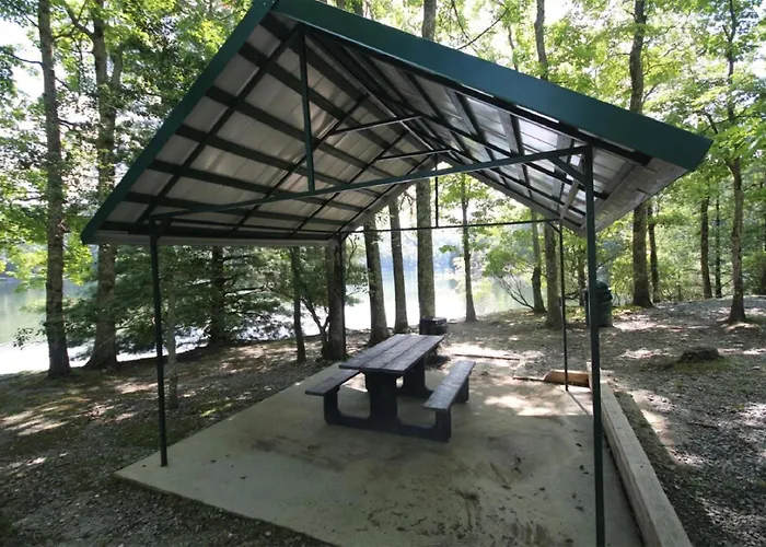 Blissful Bears Mountain - Blissful Bear Cabin, Long Range View 2