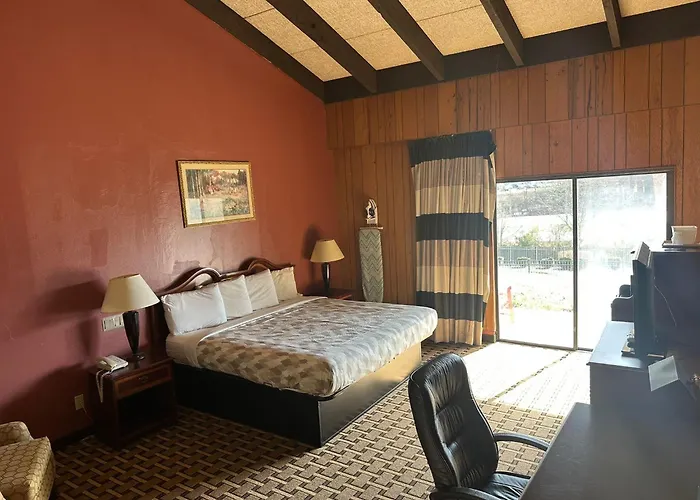 Americas Best Value Inn Franklin