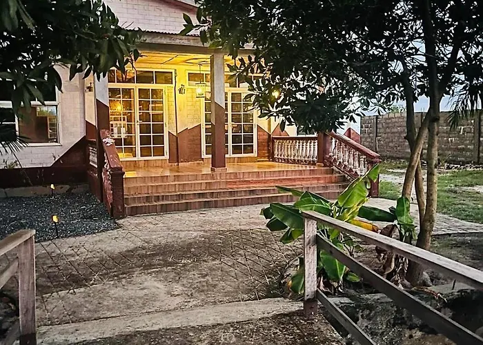 B Home Resort And Spa