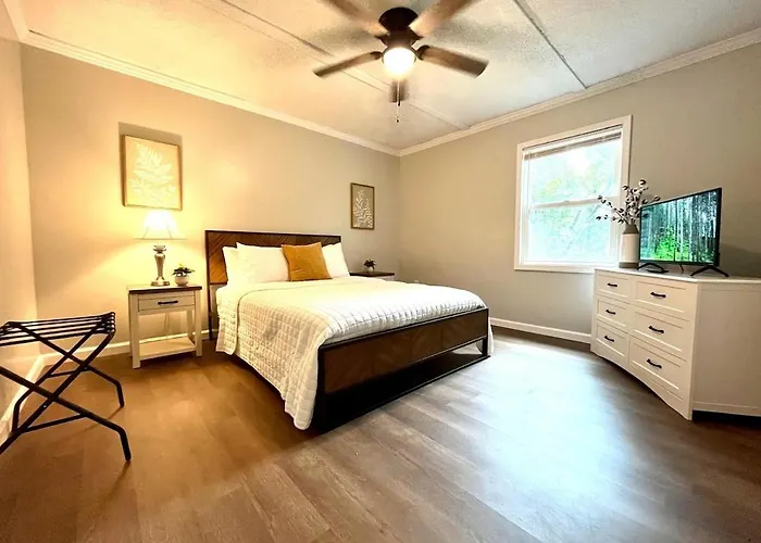 The Charming Location