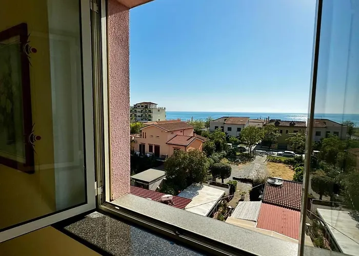 Hotel Praja