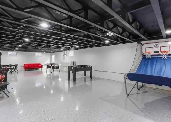 Nifty Game Rm King Bed Schaumburg