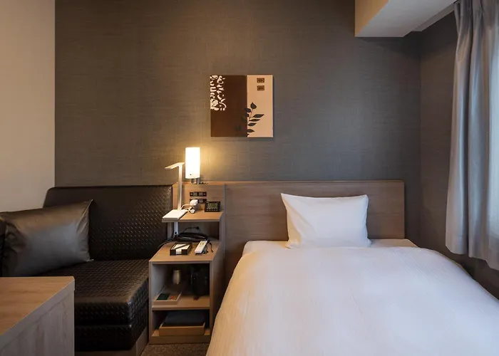 Hotel Route Inn Grand Wakayama Eki Higashiguchi