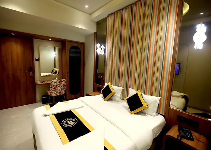Hotel A R Paradise