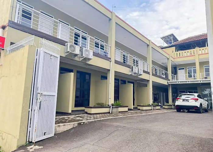 Fakhira Residence Hotel