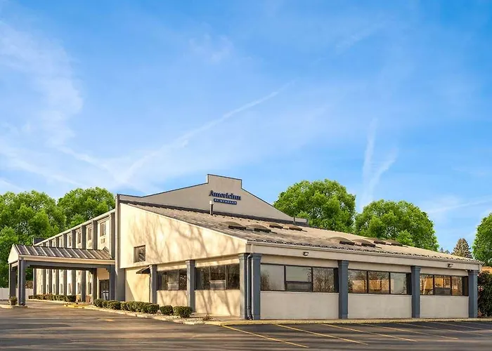 Americinn Woodstock Il