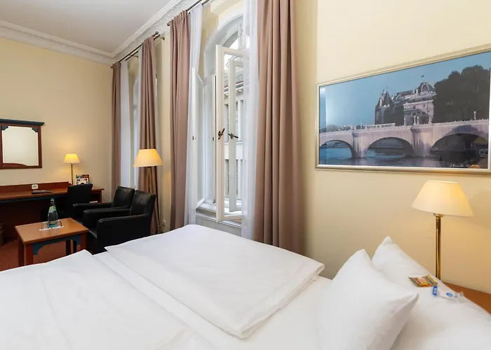 Akzent Hotel Am Goldenen Strauss