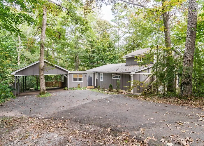 Designer Getaway-Hot Tub, 4 Minutes To Dahlonega
