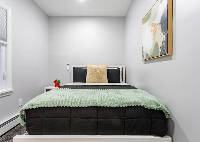 Modern Escape 3Br Apt With Parking