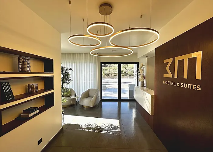 3M Hostel & Suites