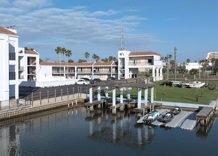 WindWater Hotel&Marina