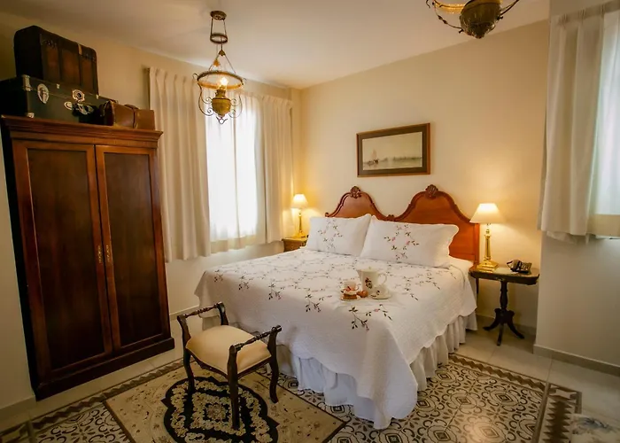 Grand Casa Naranjos, Hospedaje Alteno