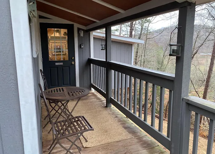 Convenient Cottage-Hot Tub, 4 Minutes To Dahlonega
