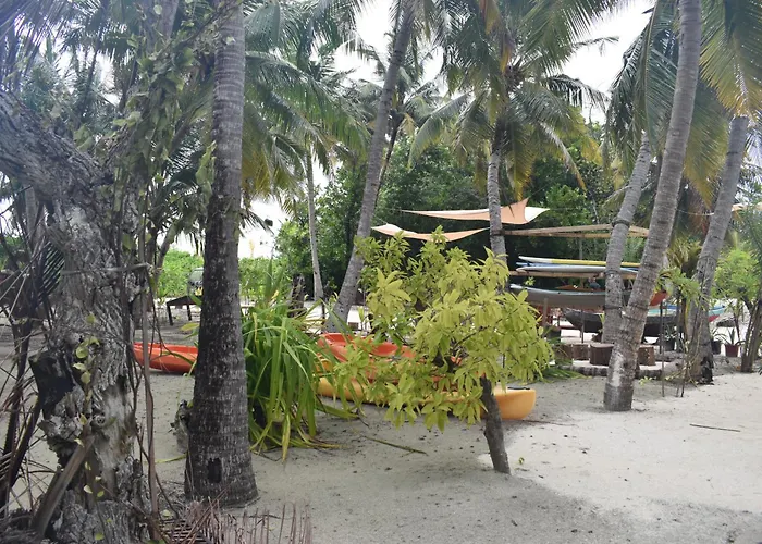 Rattehi Inn At Rakeedhoo