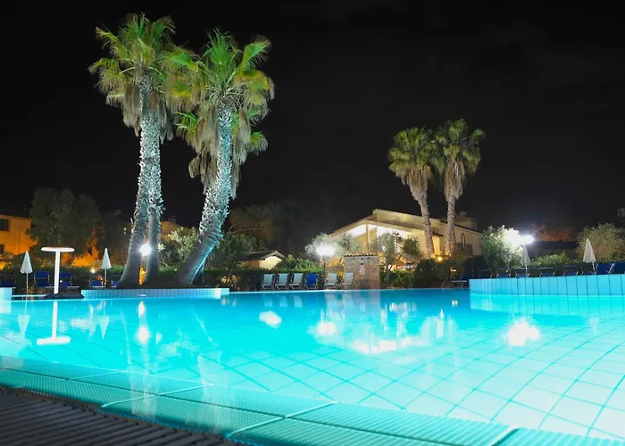 Hotel Surrounded By Greenery With Swimming Pool In Arborea Just 600 Meters From The Sea
