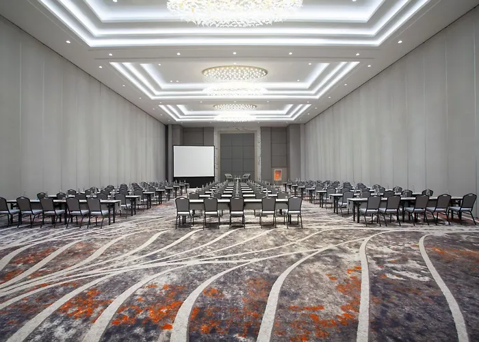 Harris Hotel & Convention Cibinong City Mall Bogor