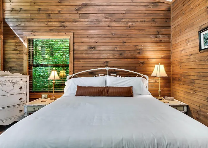 Rivers Edge Treehouses