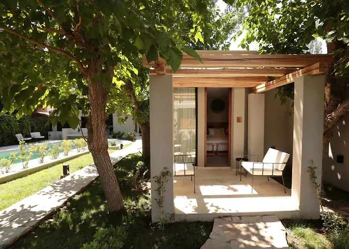 Heura Petit Hotel