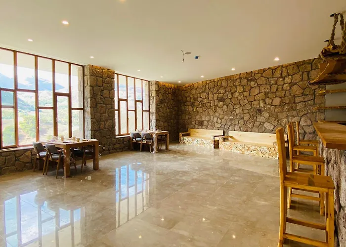 Askireg Hotel