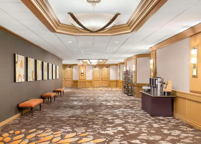 Hilton Orange County/Costa Mesa