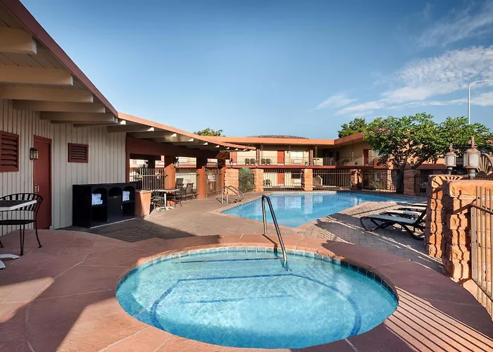 Best Western Red Hills