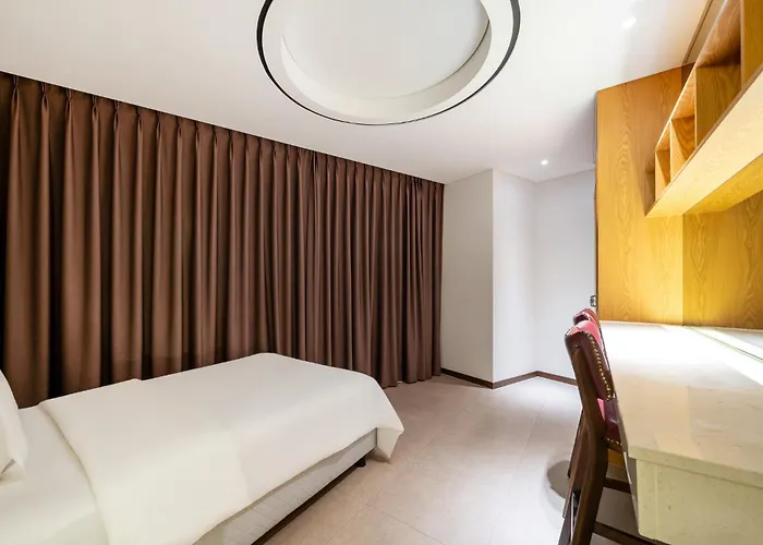 Hotel Artheim