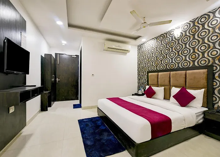 The Atlantes Suite Near Delhi Airport