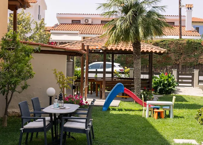 Kassandrinos Apartments Apostolos