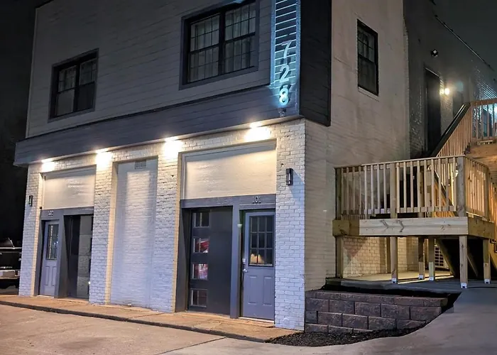 New Modern Studio In Maryville -105