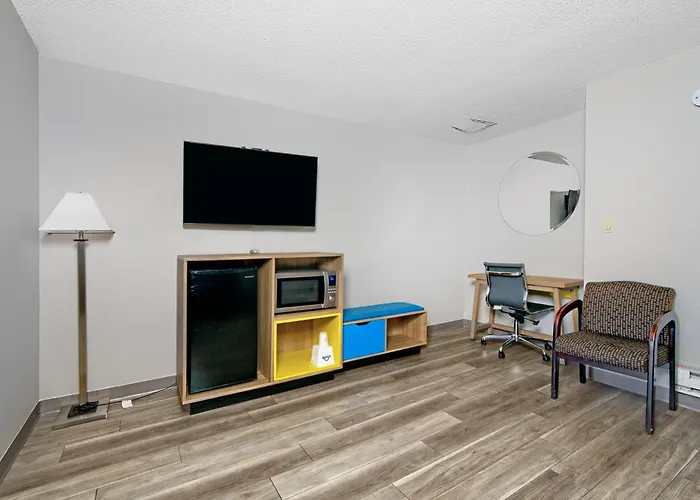 Days Inn By Wyndham Novato/San Francisco