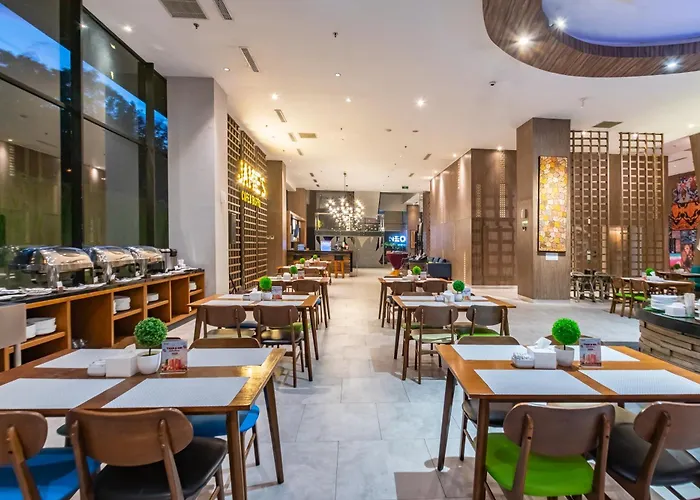 Hotel Ayola Lippo Cikarang