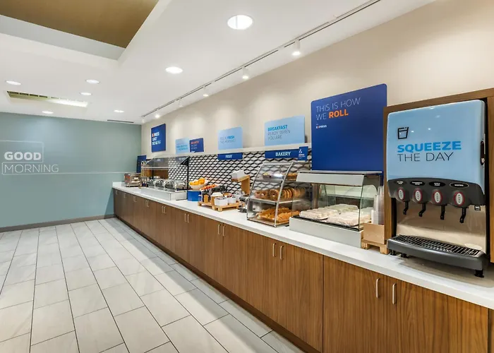Holiday Inn Express Crestwood By Ihg