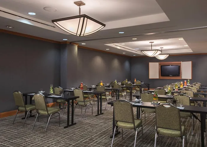 Renaissance Raleigh North Hills Hotel