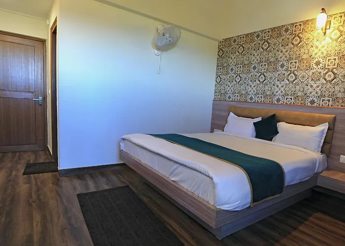 Hotel Colonels Paradise