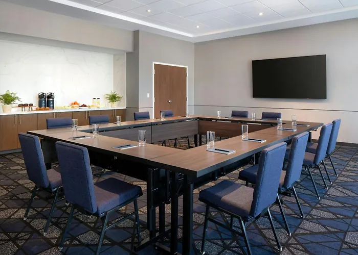Courtyard By Marriott Cleveland Tn