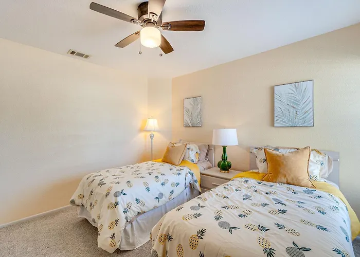 Fishing Dock & Grill: Pet-Friendly North Port Home