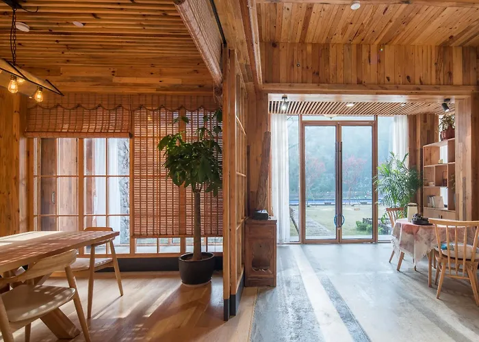 Kaichen Puju Hot Spring Village Resort Hotel