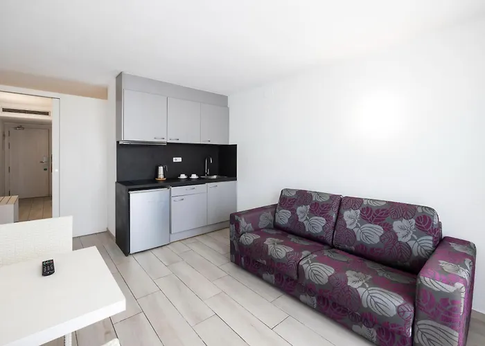 Aparthotel Miami Park
