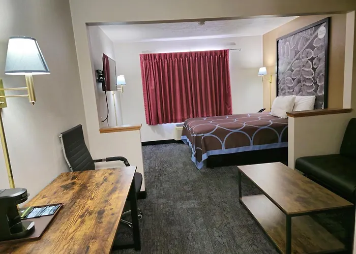 Amerivu Inn And Suites Shawano Wi