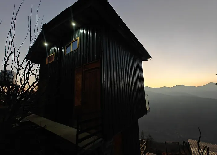 Infinity Oth Cafe And Stays