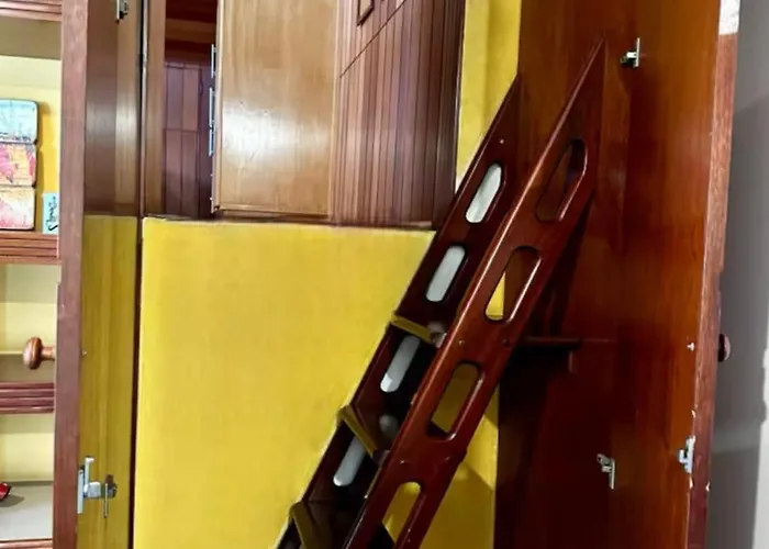 Lindo Studio em Casa de Alto Padrão Jd Marajoara
