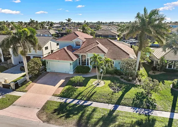 Pet-Friendly Waterfront Home With Heated Pool And Spa
