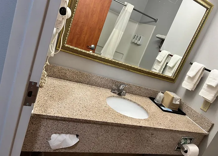 Tahlequah Inn