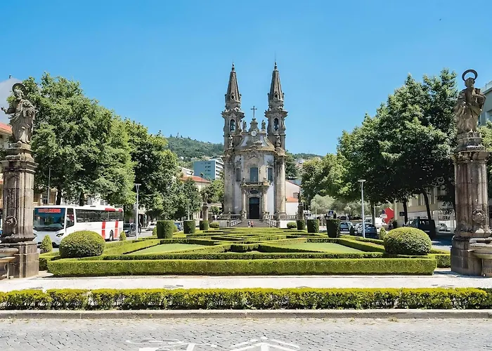 Casa Velhinha - Design, Culture&Comfort in Guimarães