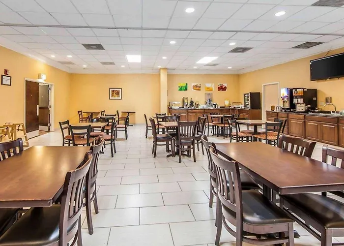 Wingate By Wyndham Marietta Conference Center Ohio