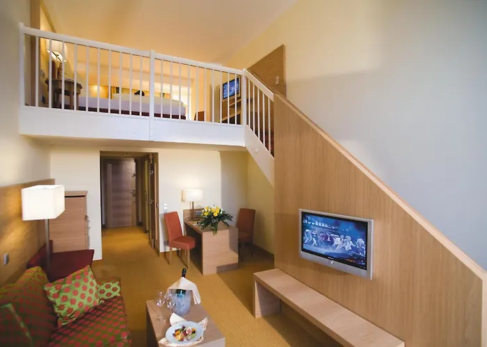 Hotel Sonnengut Wellness - Therme - Spa