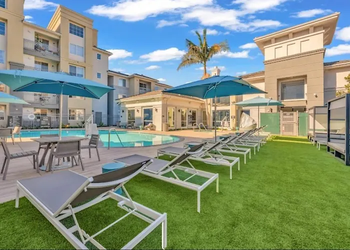 Loft Style,2 Beds ,Flexible Self Check In,Pool