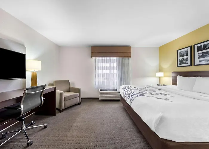 Sleep Inn & Suites West-Near Medical Center