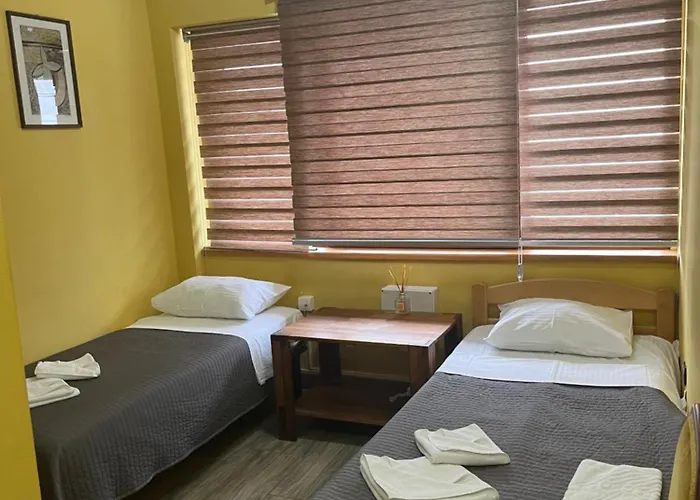 Hotel "Vir"