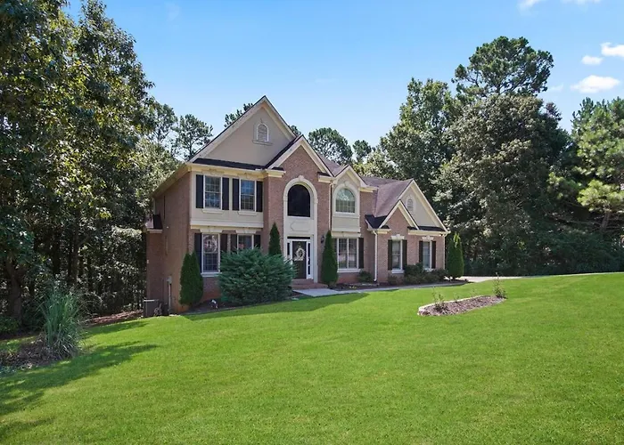 Great Family Home Near Stone Mountain Pk Sleeps 10